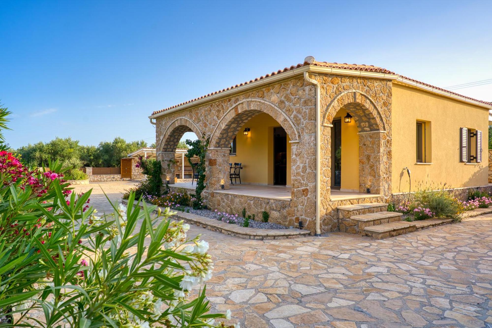 Astarte Villas - Astra Private Villas With Pool Vasilikos  Luaran gambar